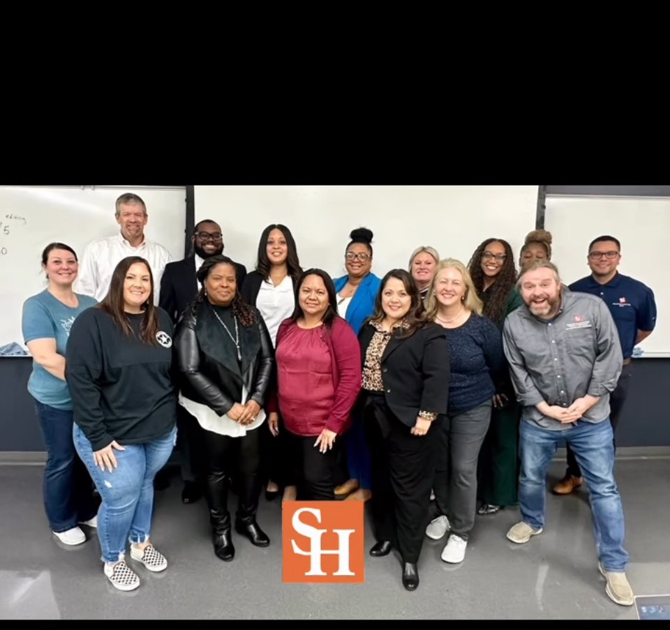 KDussette's tweet photo. SHSU Educational Leadership Ed.D. Program @SHSUCOE Cohort 51 engaged in successful mock dissertation proposal project presentations! I fell in 🧡💙with my topic through this experience. #feelingsogood #educationalleadership
@MrGoddard3 @KAndersonEduc8 @SSterlingTeel https://t.co/xq3rhhSWo5