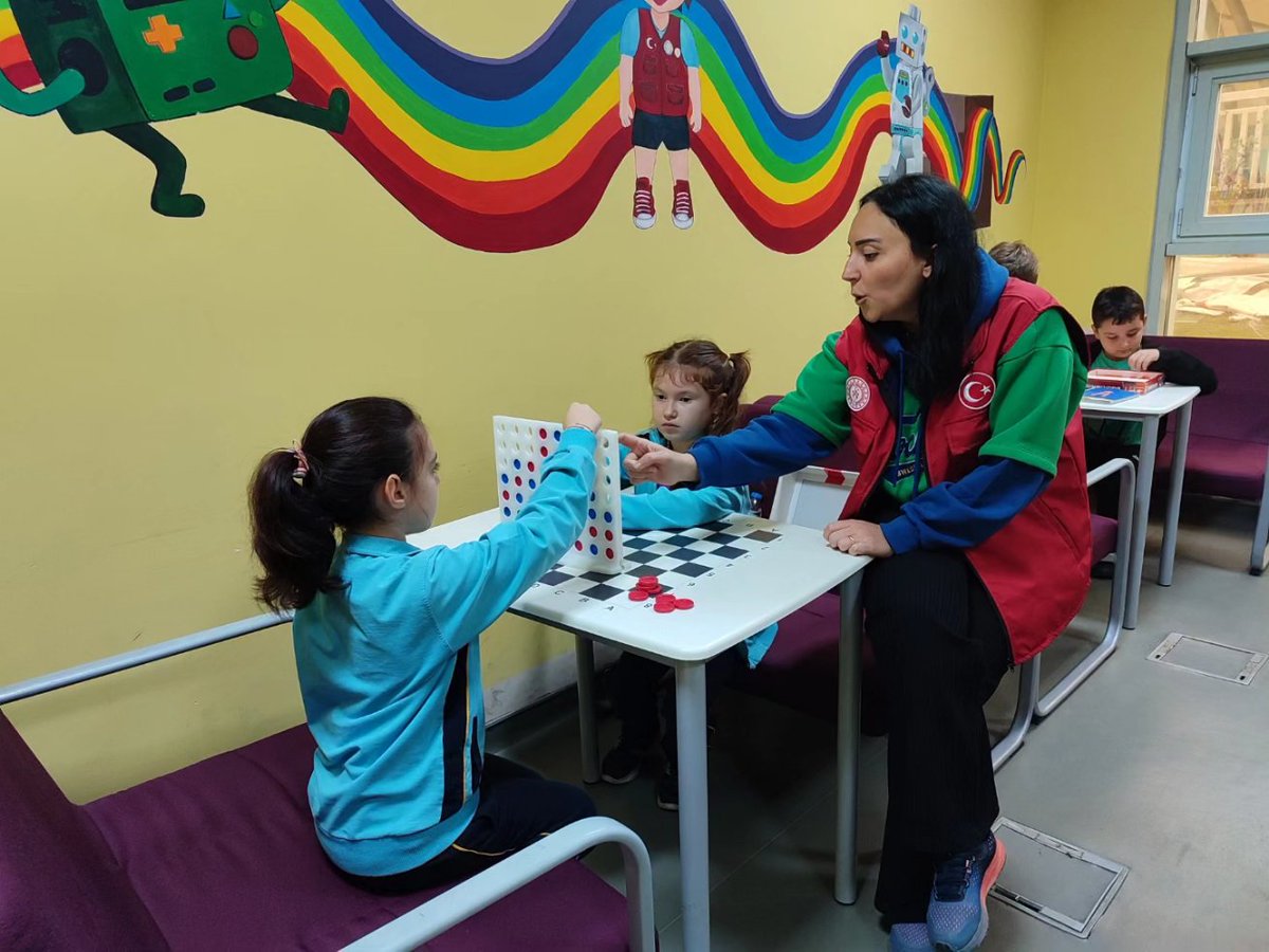 GSB_NiluferGM's tweet photo. #Kişiselgelişimatölyesi
Zeka oyunları

📍Nedim Öztan İlkokulu

#hedef5
#küpler
#benneyim? 🤩 https://t.co/ce8FGqyrLk