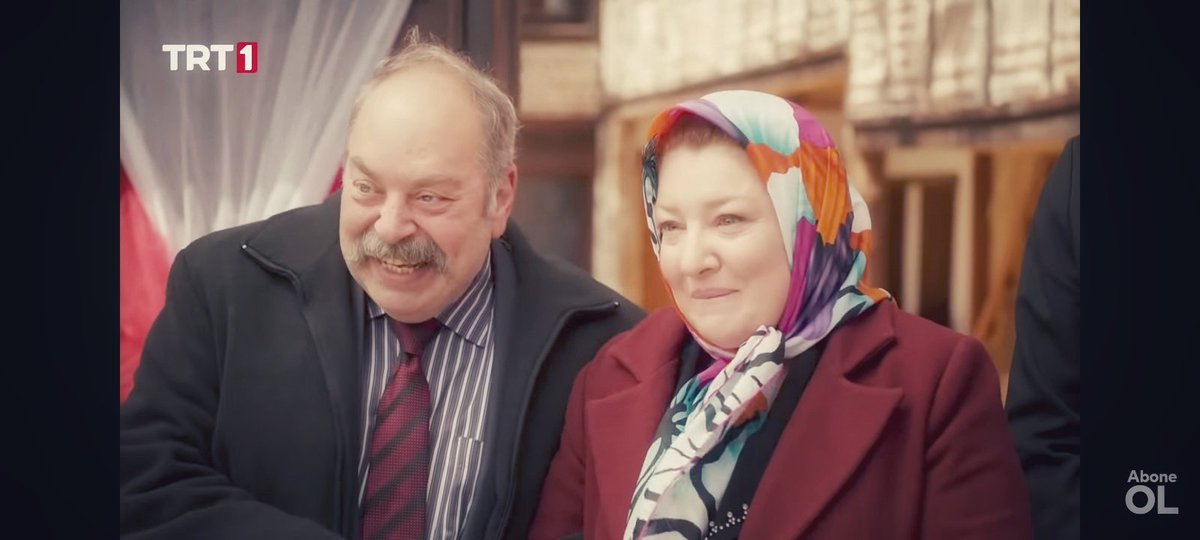 EvitaChris3's tweet photo. Döndü & Muammer - They lost two babies, found their oldest son after many years, had their ups and downs, almost lost their youngest son and yet they stayed together loving and supporting each other.
#GönülDaği #DonMu https://t.co/lsGFIaLBVW
