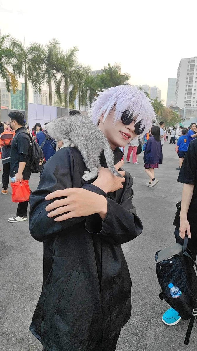 PhngAnh0's tweet photo. Naughty meomeo and Gojo
Coser: FB Hoang minh https://t.co/tPyjvJnQCw