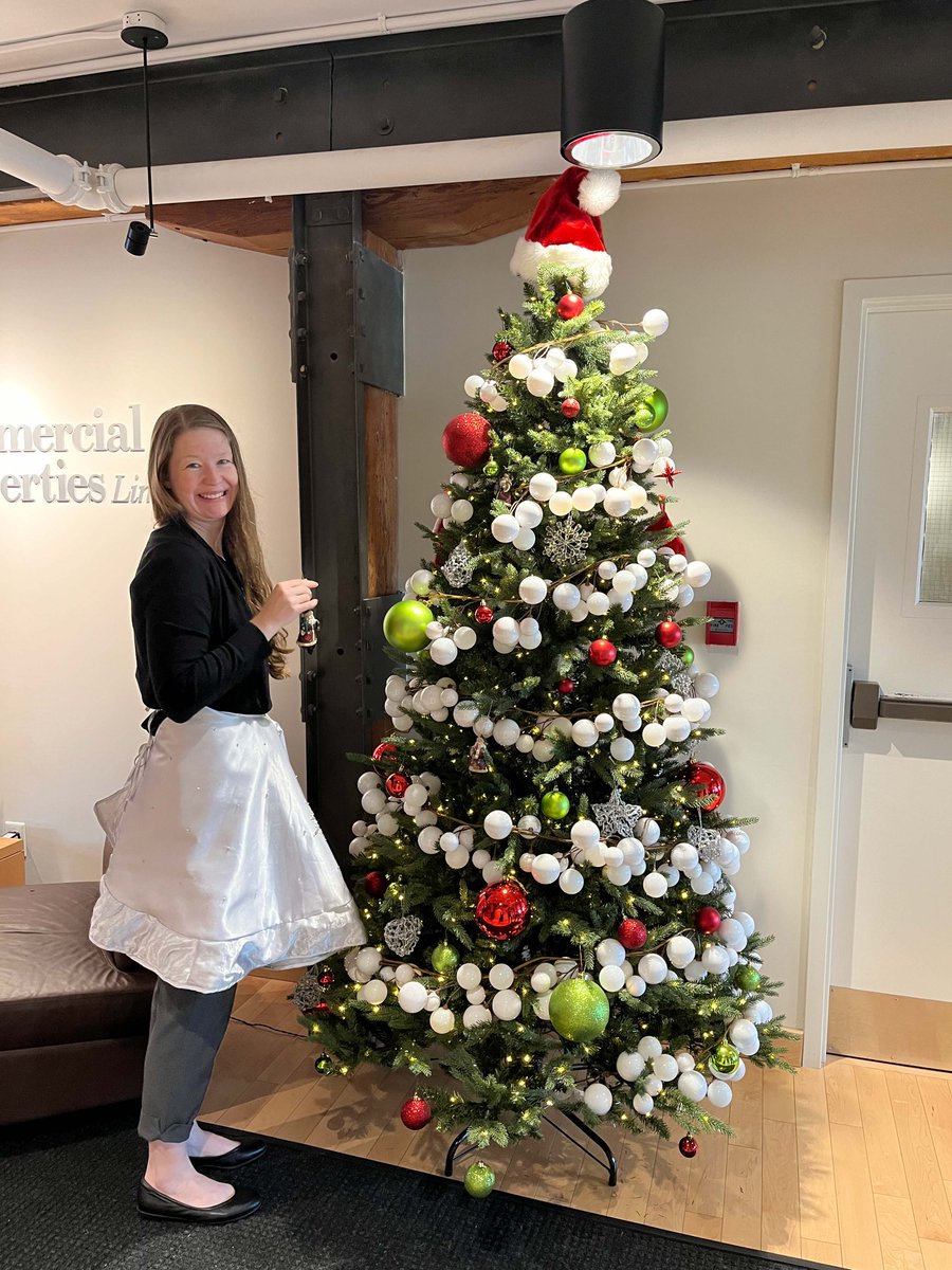 CPLProperties's tweet photo. Holiday decorating fun at the CPL office today 🎄#OfficeFun #HolidaySeason #FeelingFestive https://t.co/8gpYPdzhUP