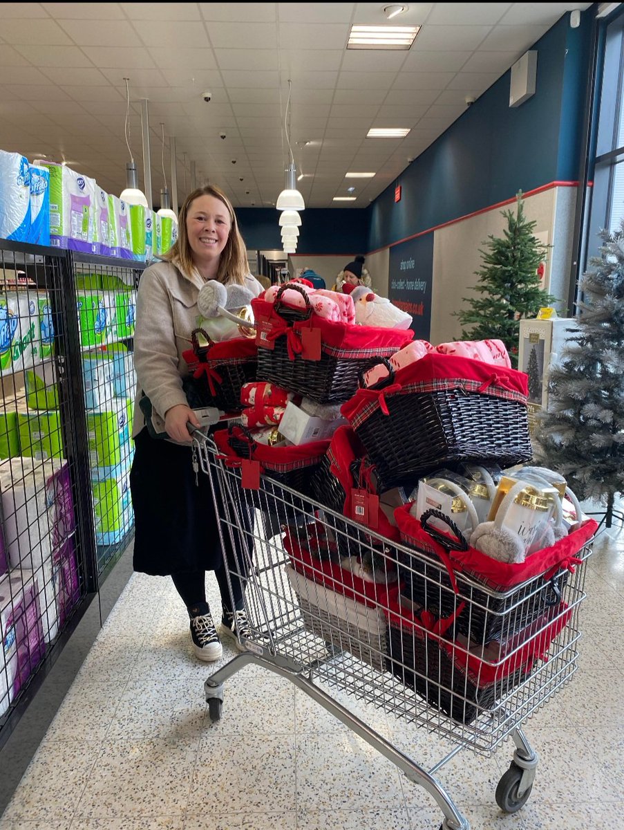 Larrah Thompson tweet media