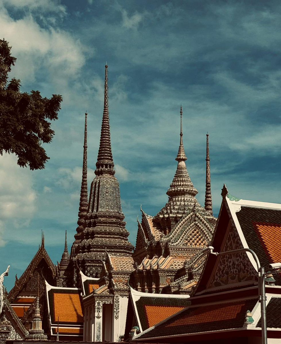 nomadiccryptoHQ's tweet photo. Embrace to get amazed.
Travel with NCTC. Enjoy a complete travel web3 ecosystem. Explore places, connect with people, make payments in crypto, invest, earn, and have fun.

Beautiful days waiting ahead. 
#travelandearnwithNCTC
#cryptonomads
#love 
P.C. Crypto Nomad @VibhushaVs https://t.co/keQUyUGXtB