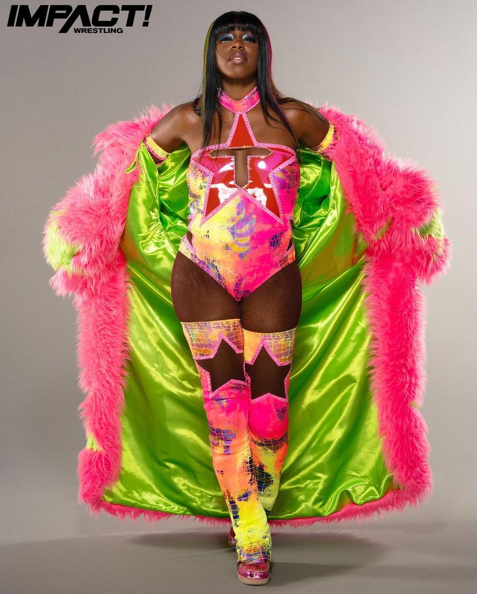 ungodlyrollins's tweet photo. happy birthday to one of the most talented, deserving, and inspiring person I support 🧁💚 I’m forever grateful to still have trinity in the industry and I cannot wait to see where this next year takes her, she’s only getting better and it’s just the beginning 🤞🏽✨ #TrinityDay https://t.co/wxi8ZfxV7a