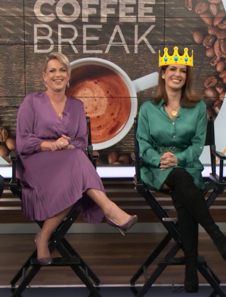 watchertv2000's tweet photo. #BootBabes Rule The World π @RudabehShahbazi knee high boots π’ amazing π» @jamieyuccas @suzmarques https://t.co/bEL4mx9HZD
