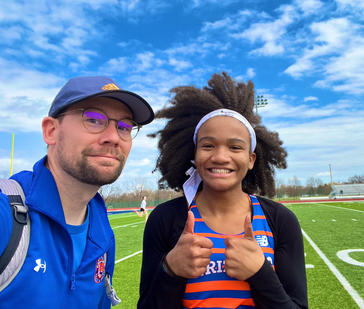 TFXCSimms's tweet photo. Next up: Mariah Robinson!

Mariah can do it all!

DECA (state), FBLA, Softball, Musicals, Basketball, Track &amp; Field

2x Captain
2x Academic All-State
All-Conference PV
Former school record holder 
in the triple jump

And the most encouraging teammate you’ll meet. https://t.co/mQGiSLDjw2