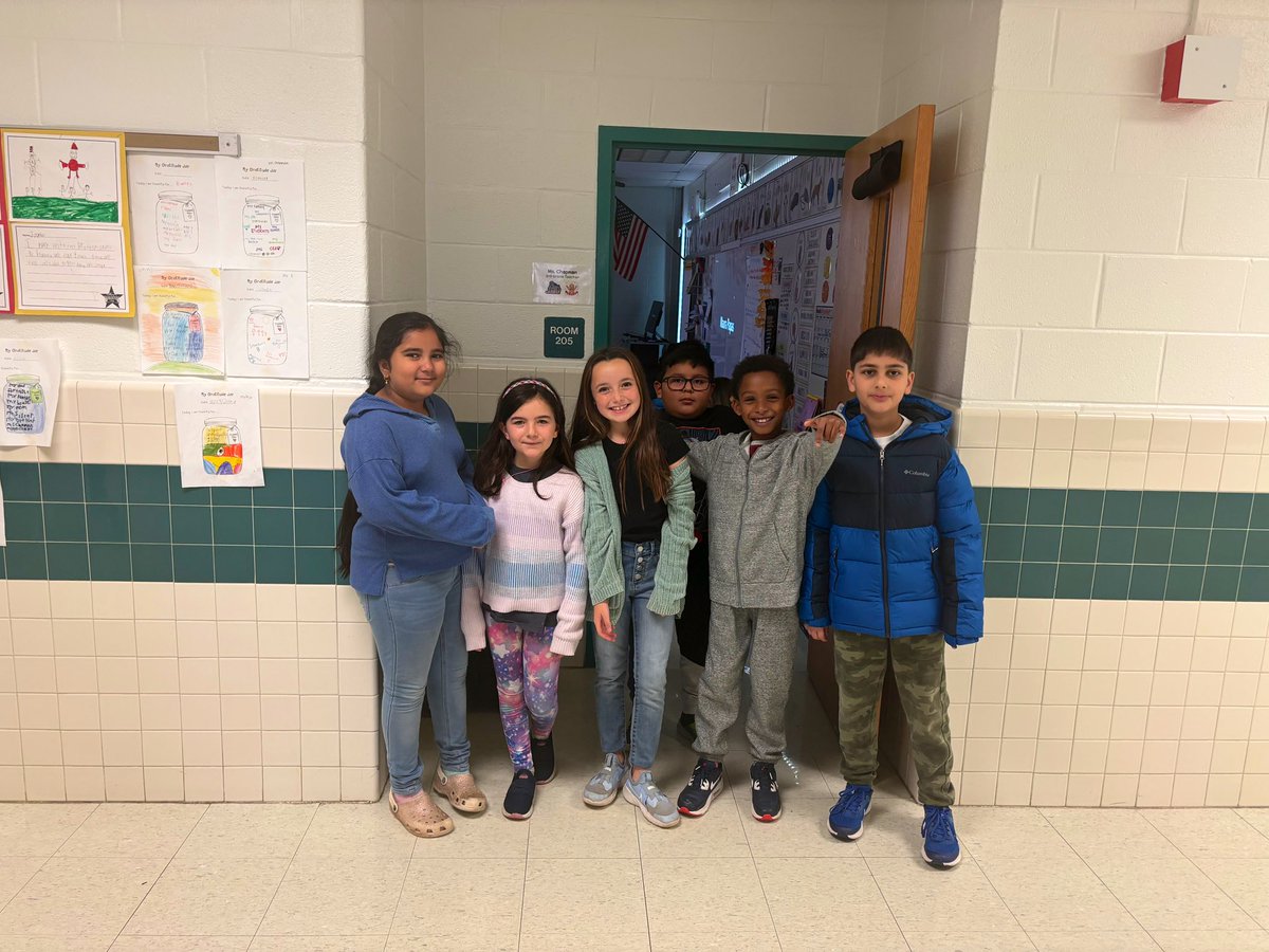 My greeting crew this morning! The kids asked to take my job of standing at the door and greet their classmates this morning. Such a fun start to the day🥰  <a href="/ColumbiaES_fcps/">Columbia Elementary School</a>
