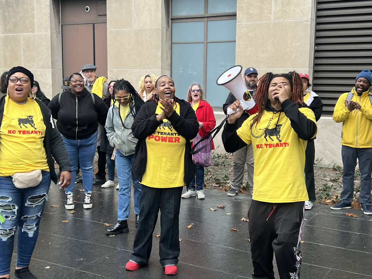 LET'S GOOOOOOOO. We're here at KCMO City Hall today, ready to rally and introduce the STRONGEST BAN ON SOURCE OF INCOME DISCRIMINATION IN THE COUNTRY.