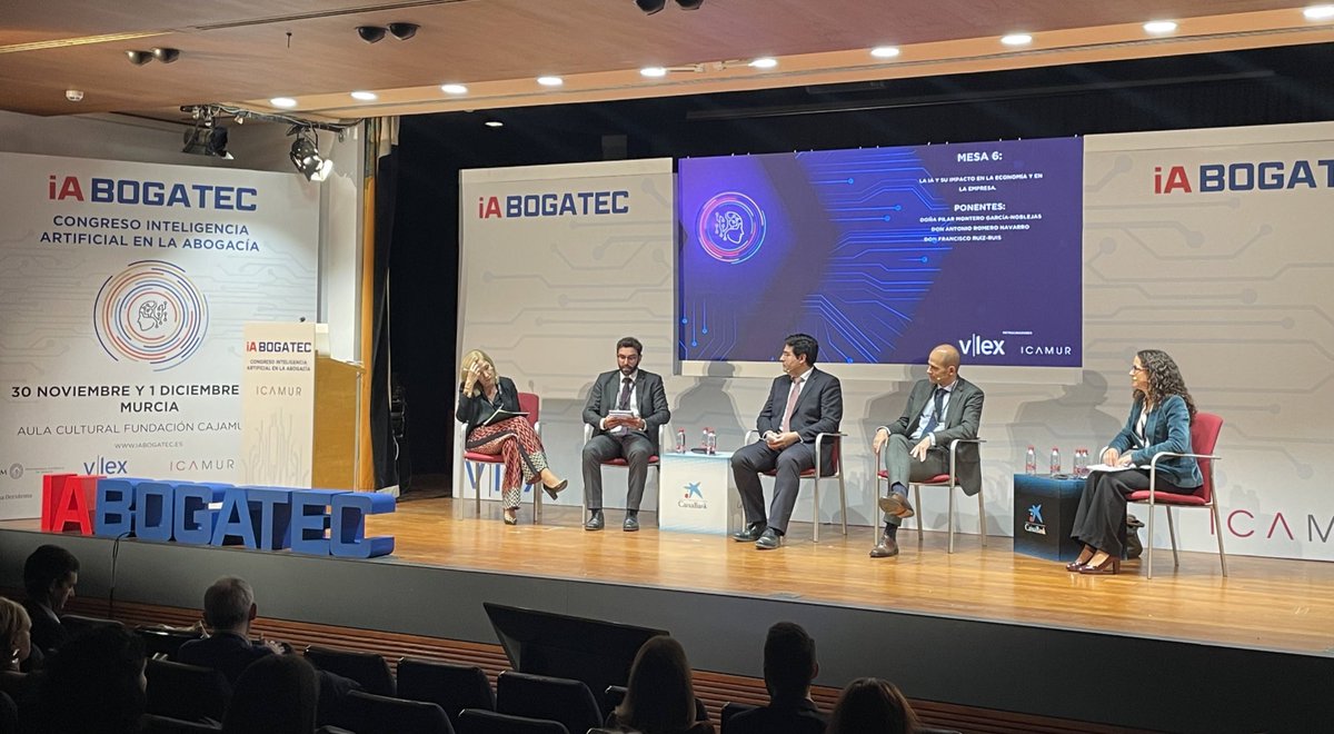 abogatec's tweet photo. #iAbogatec comienza la #Mesa6 sobre impacto de la IA en la economía y en la empresa https://t.co/FRg50gME3S