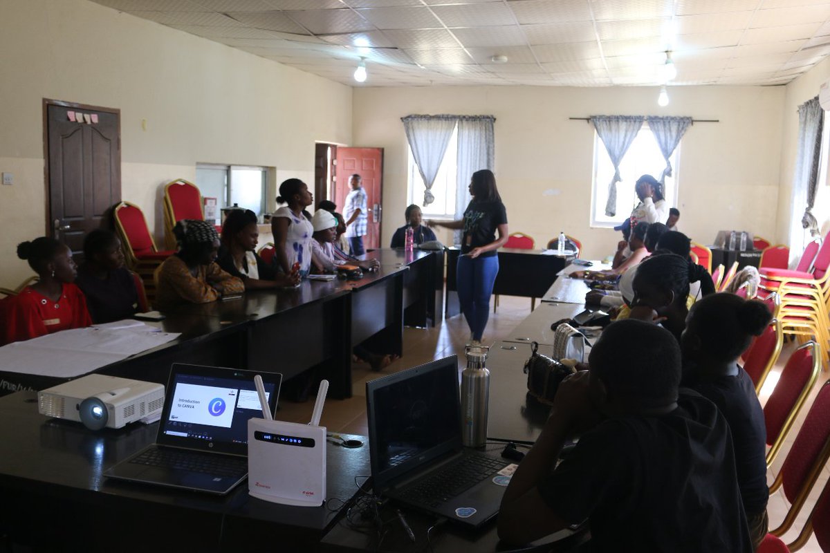 KRP_FEMA's tweet photo. The focus is on empowering them with essential soft digital tools and skills, including:

- Online graphic design tools
- Social media management &amp; optimization
- Tools &amp; technologies for content creation and enhancement
- Prompt engineering

#YouthEmpowerment
#TechForChange https://t.co/QRdXCEn1re