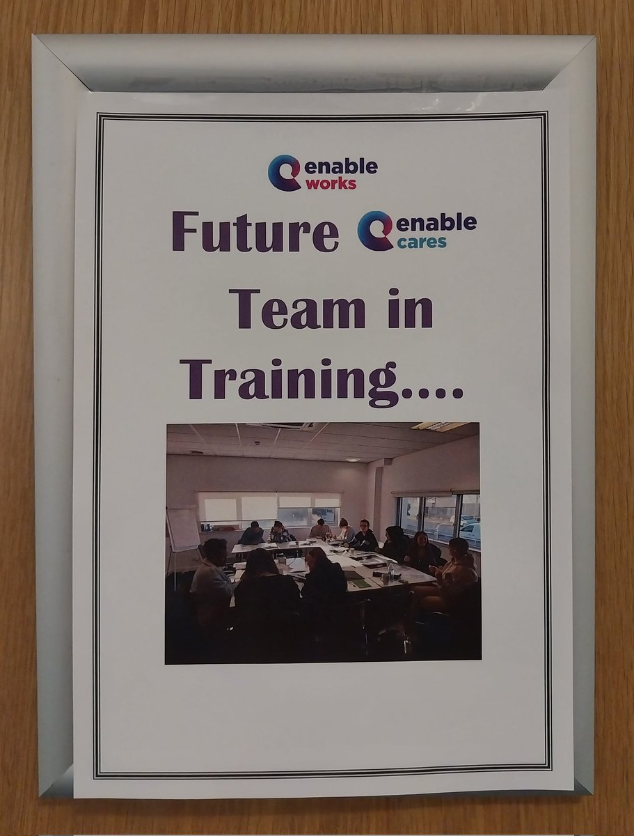 Laura Paterson tweet media