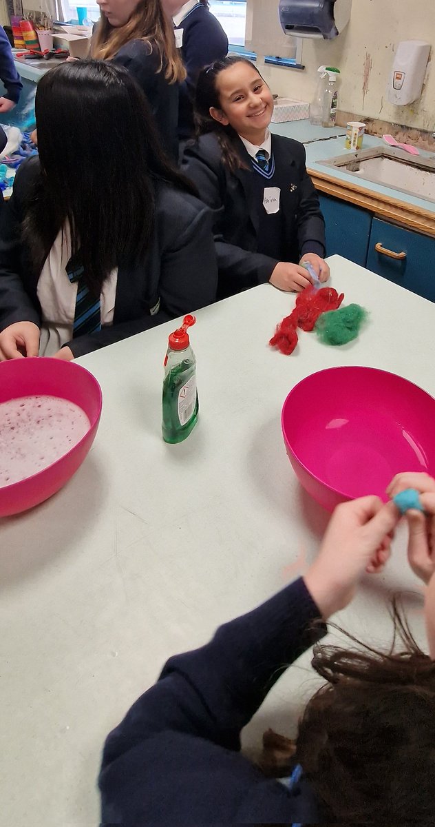 malone_art's tweet photo. We had a fantastic introductory session as part of our #creativeschoolsprogramme . Thank you to the #nationallotteryfunds and the @ArtsCouncilNI for their support  to make this happen! It looks like it's going to be  a great project! @IEFNI @UrbanVillagesNI @MaloneCollege https://t.co/ksVWSEXGyI