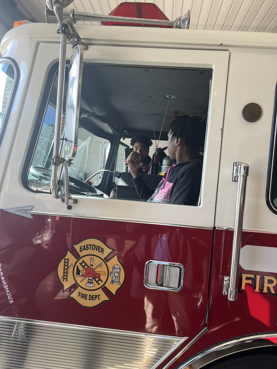 Marc Sweezy tweet media