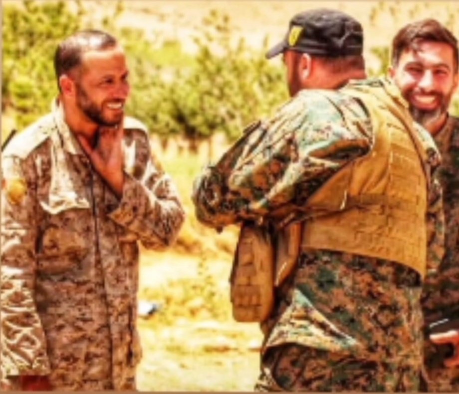 هكذا يمكننا القول ، 
أنكما أوصلتما بعضكما البعض إلى الجنة ..
لم ترغبا بالبقاء في فناء هذه الدنيا ، 
وكان العروج سويًا ، نحو الباري..
هنيئًا لكما ، 
فلا ينالها الا ذو حظ عظيم
شهادةٌ مباركة 
#على_طريق_القدس