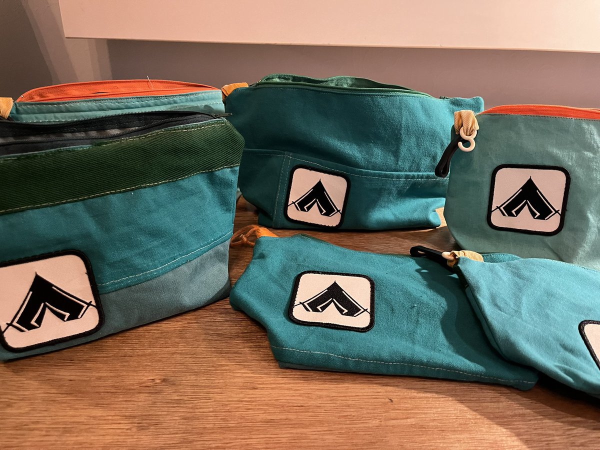 oldtents tweet media