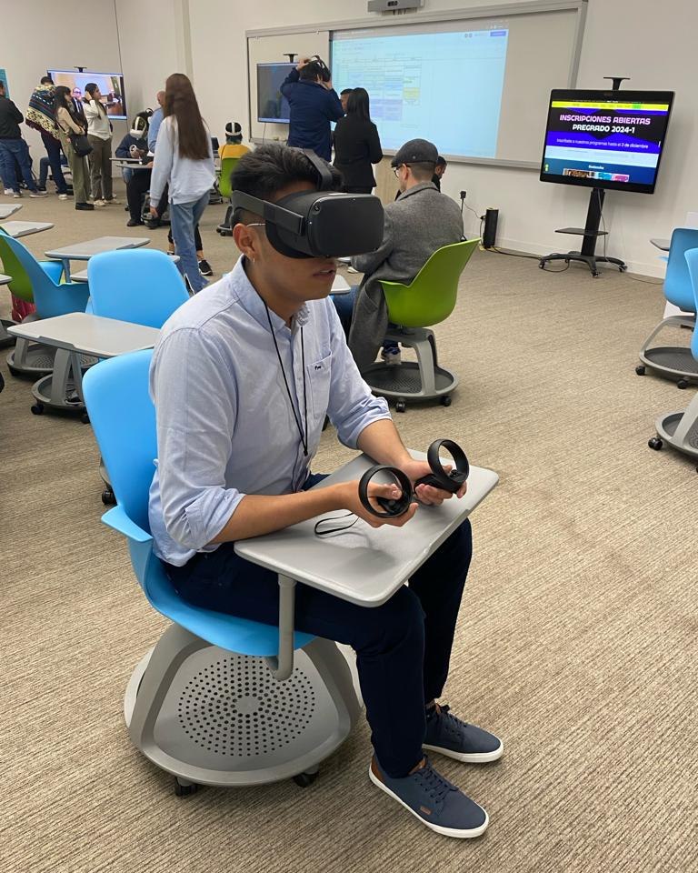 GrupoGalash's tweet photo. A esta hora se realiza la práctica en escenario inmersivos de ConectaTE en el Vivero Virtual Uniandes!📷📷
#AprendizajeXR #InnovaciónEducativa #UniandesVR #UPTC #UPTCSomosTodos #uptcsogamoso #UNIANDES #investigación https://t.co/Z2JkClc0oD