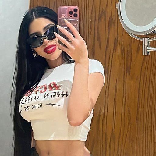 blui 🧁 tweet media