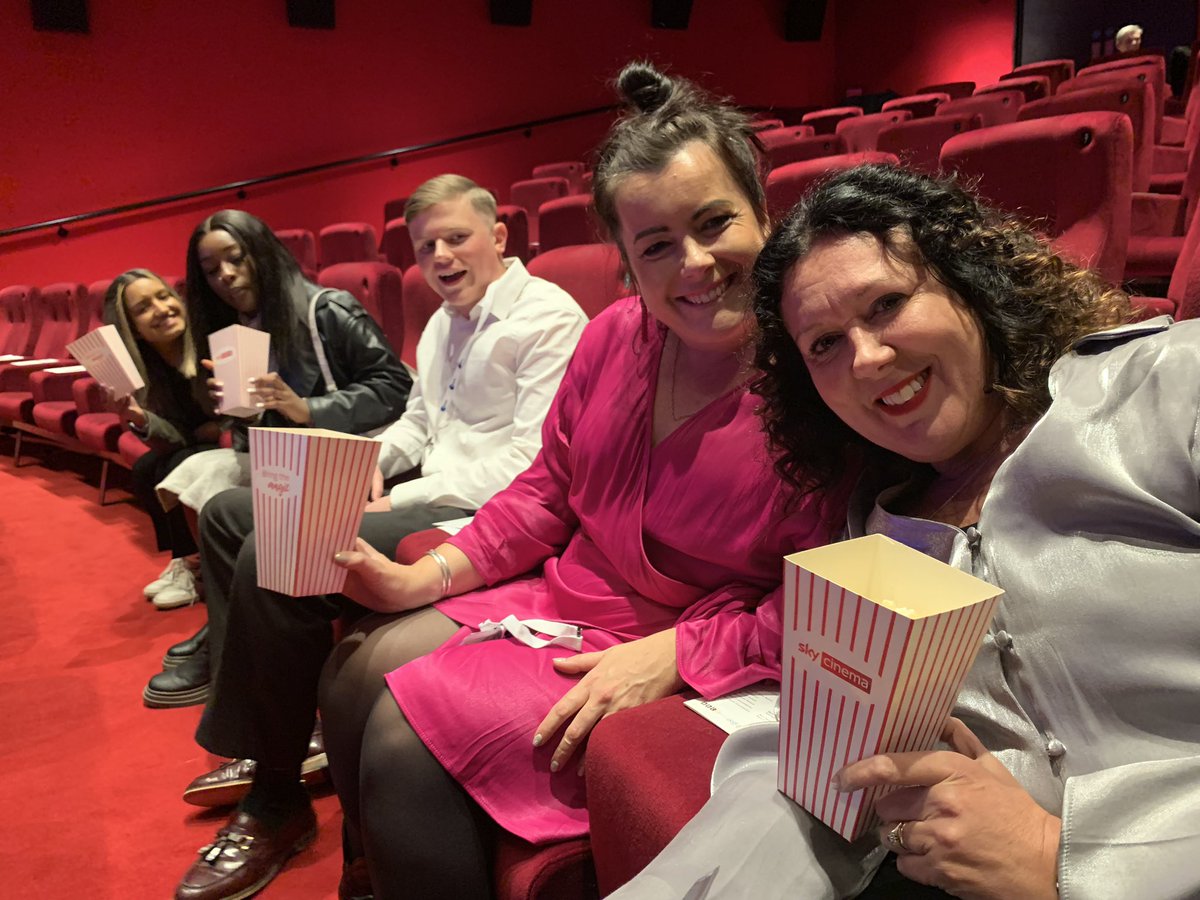 We have arrived! Here at Sky for the <a href="/BJTC_UK/">BJTC - Industry Accredited Journalism Courses</a> awards. So excited for these fabulously talented young journalists. <a href="/gailmellorsCBJ/">Gail Mellors</a> &amp; @JannahRobinson here to support their protégées - wishing good luck too to  Rini &amp; her tutor and course leader @HemmingwayEmma who couldn’t join us.