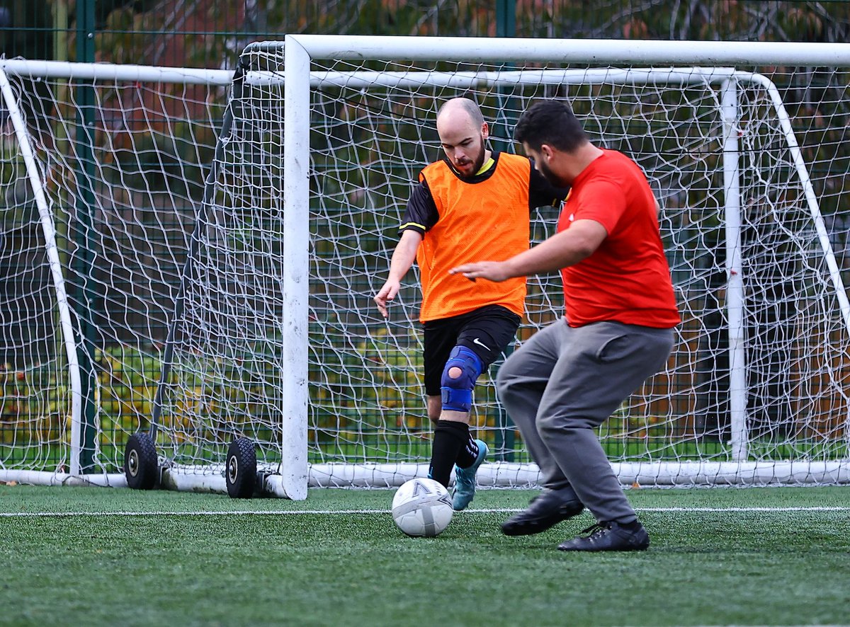JamesLindsay23's tweet photo. Chase ball, kick ball, fall over, repeat โฝ
@WFCTrust #ManOn #Watford #kickabout https://t.co/ocl3JaMNRj