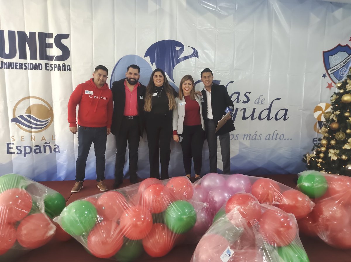 Gracias a la Lic. Alicia Gamboa, presidenta estatal de SUMA por el donativo que se acaba de realizar para el apoyo en el programa Alas de ayuda,ayudando a volar más alto 🦅💙☁️
#UNES #ColegioEspaña #UNES #Dgo #Durango #Alasdeayuda2023 #señalespaña #xhunes