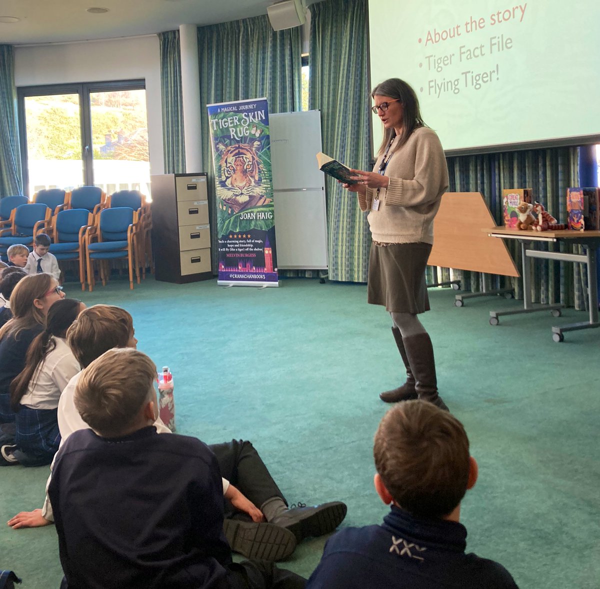 Today I went back to my old school for the first time in 27 years… as an author 🥹So special - and my biggest audience yet (the whole Junior School!).
Thanks for everything #DollarAcademy!
#grateful #memories #authorvisit #mglit #kidlit #KidLitScot