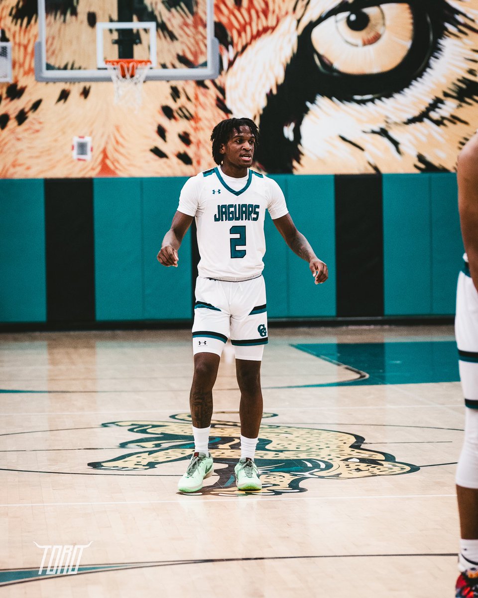 CoachKylePluto's tweet image. 🐆@cghs_jags_hoops
🏀Class of 24’
@Tahirbond_2
@dylan_burrowes
@itsdaviddarling