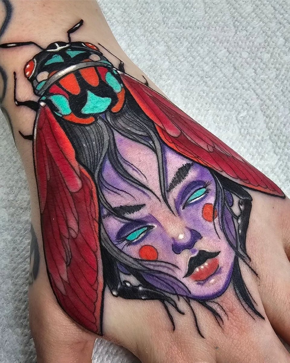 true_tubes's tweet photo. Cicada hand piece by @chrisdelarosa_art using True Cartridge Needles and True Tattoo Needle Clean Cup πͺ²
#cicada #handtattoo #tattoo #cicadas #bugs #insect #hand #jobstopper #inked #nature #colorful #neotrad #neotraditional #tattoos #colortattoo #ohioartist #art #artist #insects https://t.co/zOlEtoaTBo