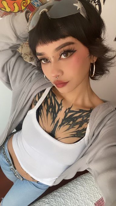 latina mamii https://t.co/ETh2CtbfJT