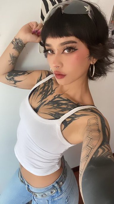 latina mamii https://t.co/ETh2CtbfJT