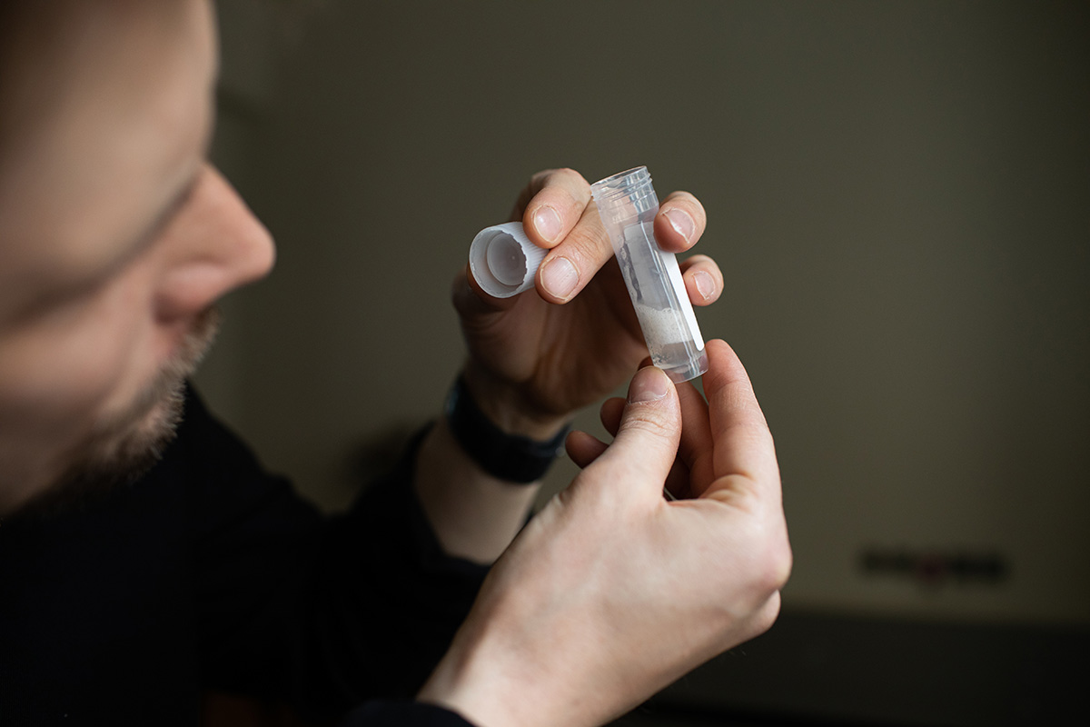 ACS Pressroom (@acspressroom) on Twitter photo Blood tests are a common, yet often painful, step in monitoring a person’s health. But what if we could skip the needles and use spit instead? Recent research in <a href="/ACS_Sensors/">ACS Sensors</a> explores how: brnw.ch/21wETWZ Blood tests are a common, yet often painful, step in monitoring a person’s health. But what if we could skip the needles and use spit instead? Recent research in <a href="/ACS_Sensors/">ACS Sensors</a> explores how: brnw.ch/21wETWZ