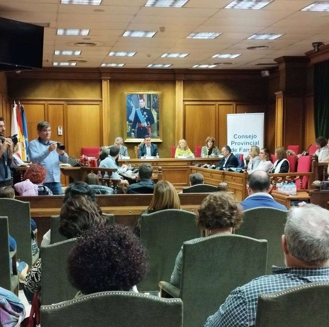 Esta mañana hemos asistido al Consejo Provincial de Familias
<a href="/Asoc_ANDA/">ANDA</a> <a href="/dipalme_almeria/">Diputación Almería</a>