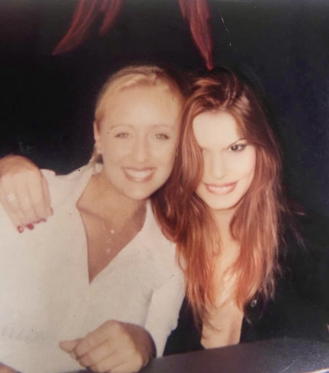 HTBDElisa's tweet photo. ♥️Happy 48th birthday, #MindyMcCready!✨If we could only turn back time & go dancing again!💃#RIP🫶🏻I miss you most sweet friend.♥️💐😘Xo
Min was an incredible woman! So many fun times together. I miss our conversations & friendship. Her presence was certainly majestic!🦋
#TenThousandAngels 🪽
#ShineOn💫