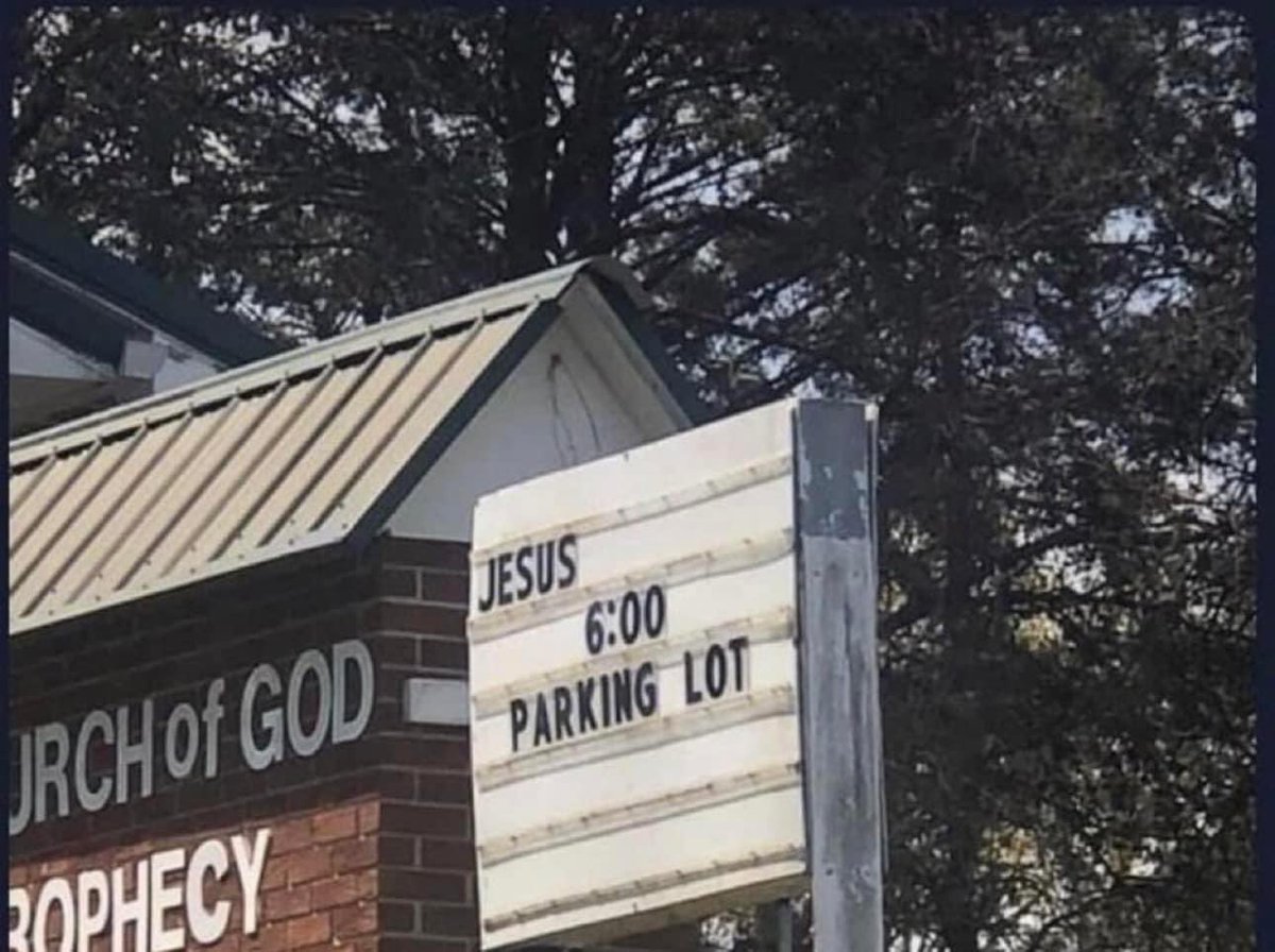 JimSichko's tweet photo. Is Jesus going to fight somebody???? #eeeeeeee https://t.co/JZiRT8wDAJ