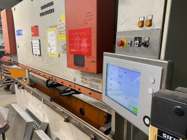 ZebraMachinery's tweet photo. New Cybelec Cybtouch 15 cnc control fitted to an Edwards Pearson pressbrake we have in stock for sale #forsale #sheetmetal #fabrication #sheetmetalfab #sheetmetalwork #sheetmetalworkers #sheetmetalworking #cnc #usedmachinery #bystronic #pressbrakemachine #usedmachineryforsale https://t.co/5JHAJmfLLb