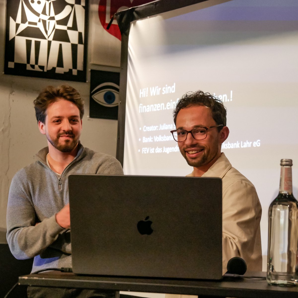 SMN_Online's tweet photo. Das Recap zur 110. #SMNSTR gestern. Vielen Dank an alle Speaker und Partner!
👉 https://t.co/HBUP1kw0HD https://t.co/IXKCZd1Zc4
