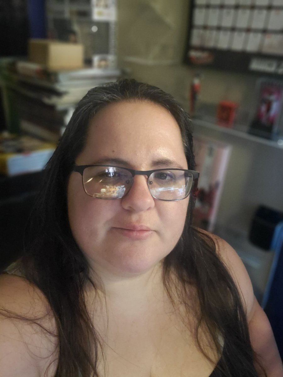 Itz_Simmerr's tweet photo. Live now! https://t.co/Hx131A8nMQ 
Can't wait to see you! https://t.co/hQj06a0Q05
