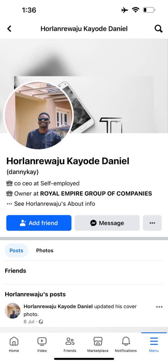 I’m so devastated rn This is the guy He’s refused to return the items Here is his number 09159498719 His facebook account as well