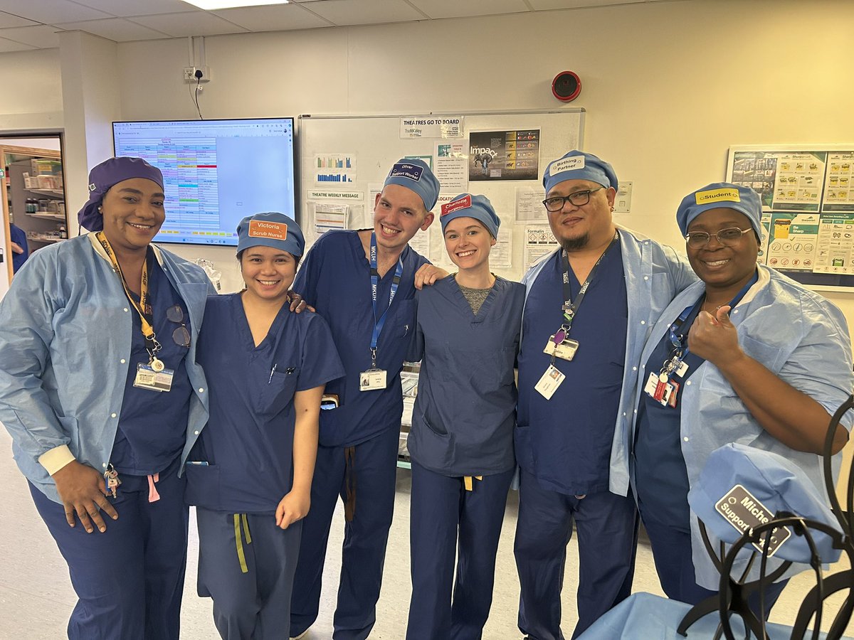 cmcgillycuddy1's tweet photo. Supporting @MKHospital’s green agenda….reusable hats and don’t they look amazing on our theatre team! https://t.co/WVSYkVE41w