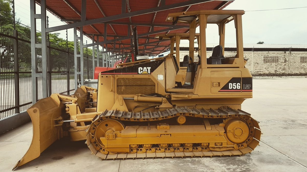 traserpeca's tweet photo. D5G Lgp 
Año 2004
Horas 6.999 https://t.co/DRjG24yAMp