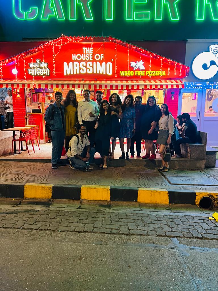 Mehboobkhan2007's tweet photo. The Radio Mirchi team was delighted to spend time with Mr Mehboob Khan, the owner of Massimo Pizzeria. https://t.co/k9PXOn8qU1