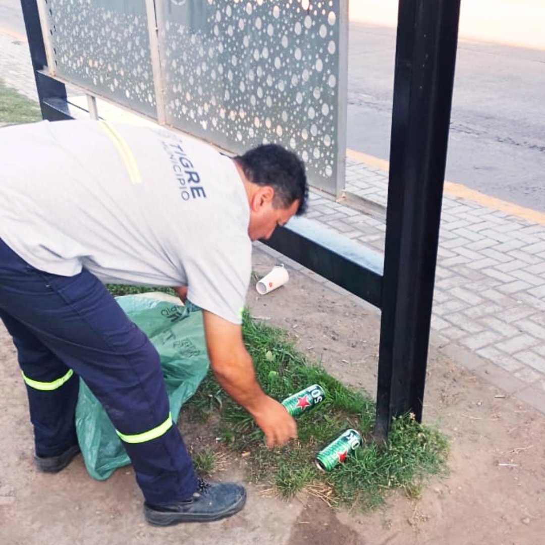 TigreSPublicos's tweet photo. MÁS RECOLECCIÓN EN NUEVO DELTA
La Delegación #NuevoDelta, continúa con refuerzos en la recolección para prevenir obstrucciones en desagües y, al mismo tiempo, tener un tigre más limpio.
@delegnuevodelta
#TigreEsMiVida #tomemosconciencia
@MunicipioTigre @ZamoraJulio https://t.co/NHOPXgXN3N