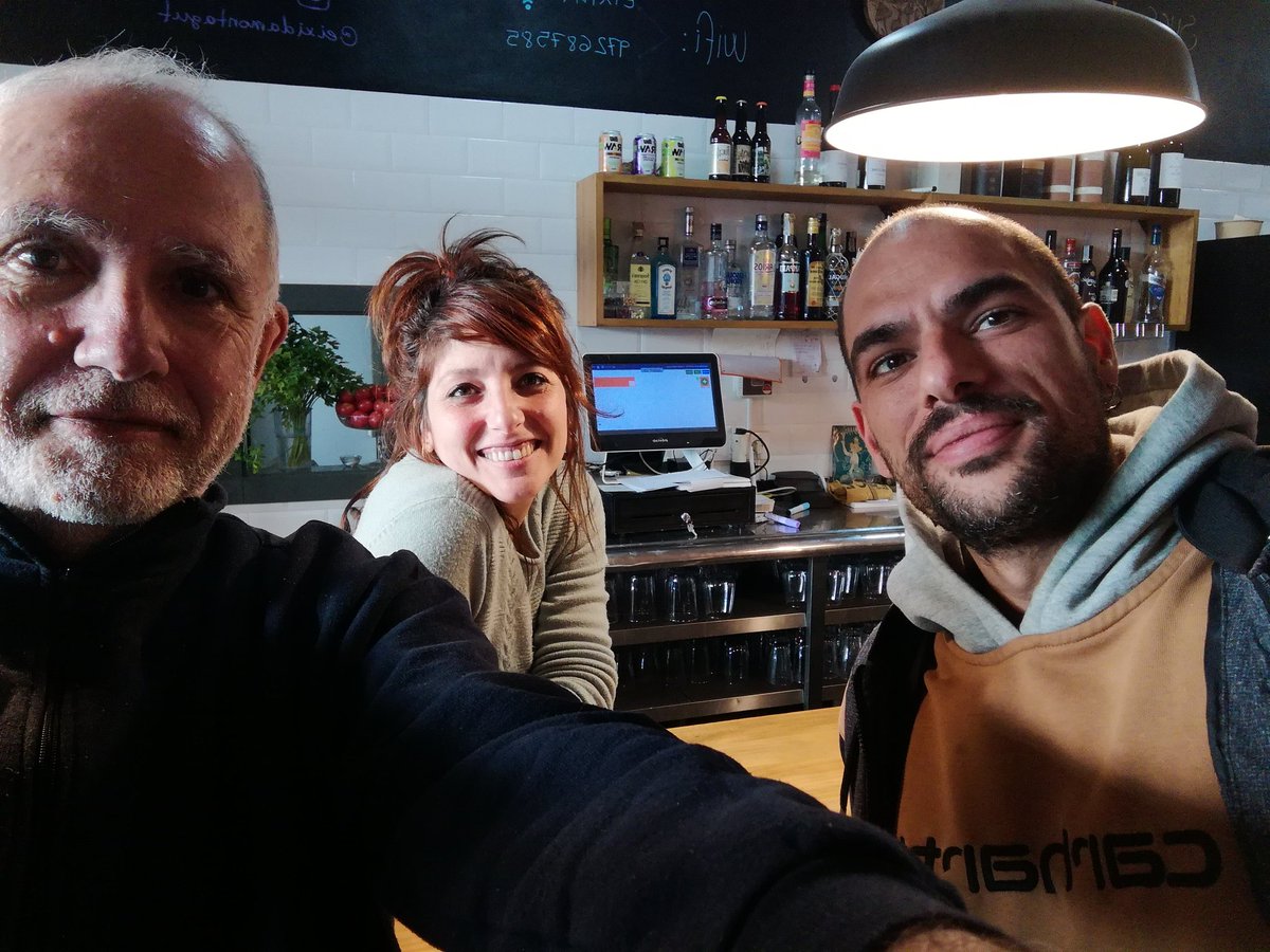 reimons61's tweet photo. Hem estrenat el nou restaurant de Montagut, L'Eixida. Molta qualitat i molt bona gent. Enhorabona, Joana! #montagut #montagutioix #garrotxa #gastronomia #turismeGarrotxa #restaurants #altagarrotxa https://t.co/koI6w3WkRE