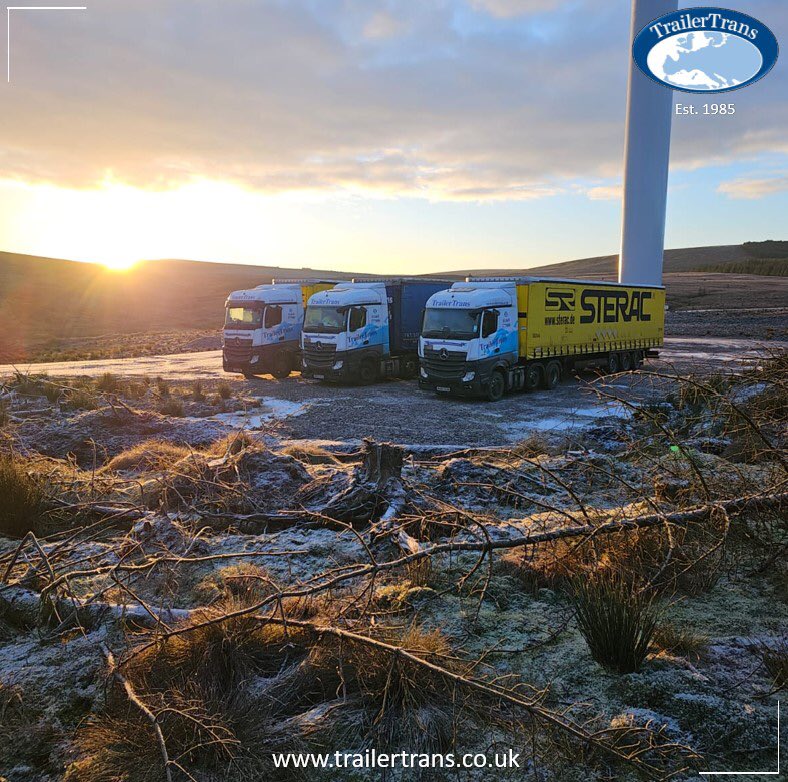 TrailerTrans's tweet photo. sales@trailertrans.co.uk | https://t.co/ZtazIECsJw
#TeamTRT #TeamBlue #transport #logistics #transportation #trucking #trucks #trailers #hgv #cargo #shipping #freight #export #import #trucklife #supplychain #truckspotting #photooftheday #driver #haulage #Scotland #StAndrewsDay https://t.co/BzCGII1DNO