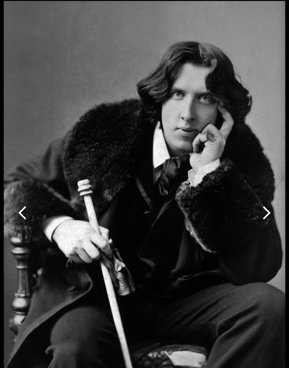 Hoy se cumplen 123 años del fallecimiento del Rey de la Vida @Oscarwilde1610