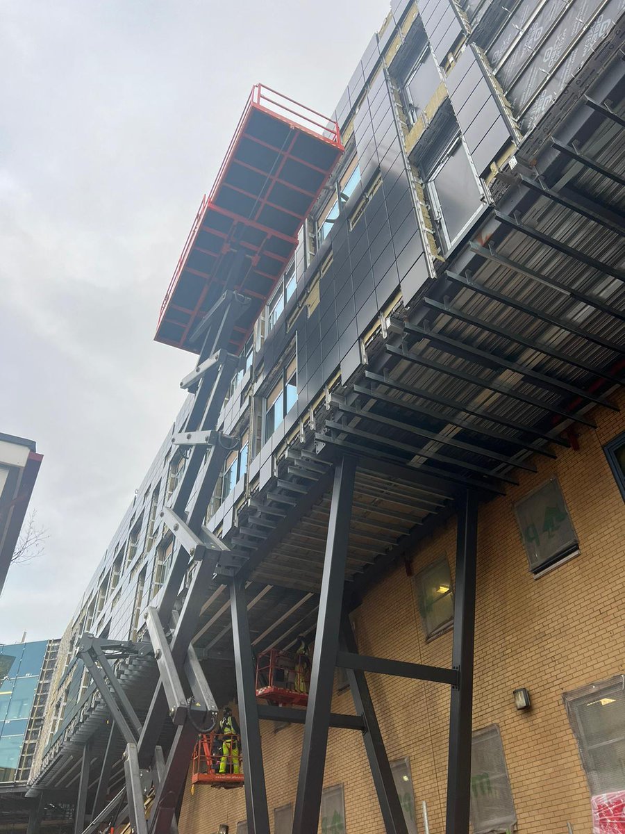 reconaluk's tweet photo. Here is the latest on our Southampton Link Bridge Project. These photos show the installation of a Vantage Secret Fix Rainscreen system and Vantage Interlocking Plank soffit system, both manufactured by BTS. 

#Reconal #facades #cladding #soffits #windows #doors #construction https://t.co/mgXeoTu1Ms