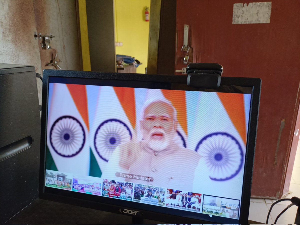 gp_kankana's tweet photo. આજ તારીખ ૩૦/૧૧/૨૦૨૩ ના રોજ કંકાણા ગ્રામ પંચાયત ખાતે, માન. પ્રધાનમંત્રીશ્રી ના વિકસિત ભારત સંકલ્પ યાત્રા વિડિયો કોન્ફરન્સ કાર્યક્રમને ગ્રામજનો સાથે નિહાળવામાં આવ્યો. https://t.co/EVBYOLpMIz