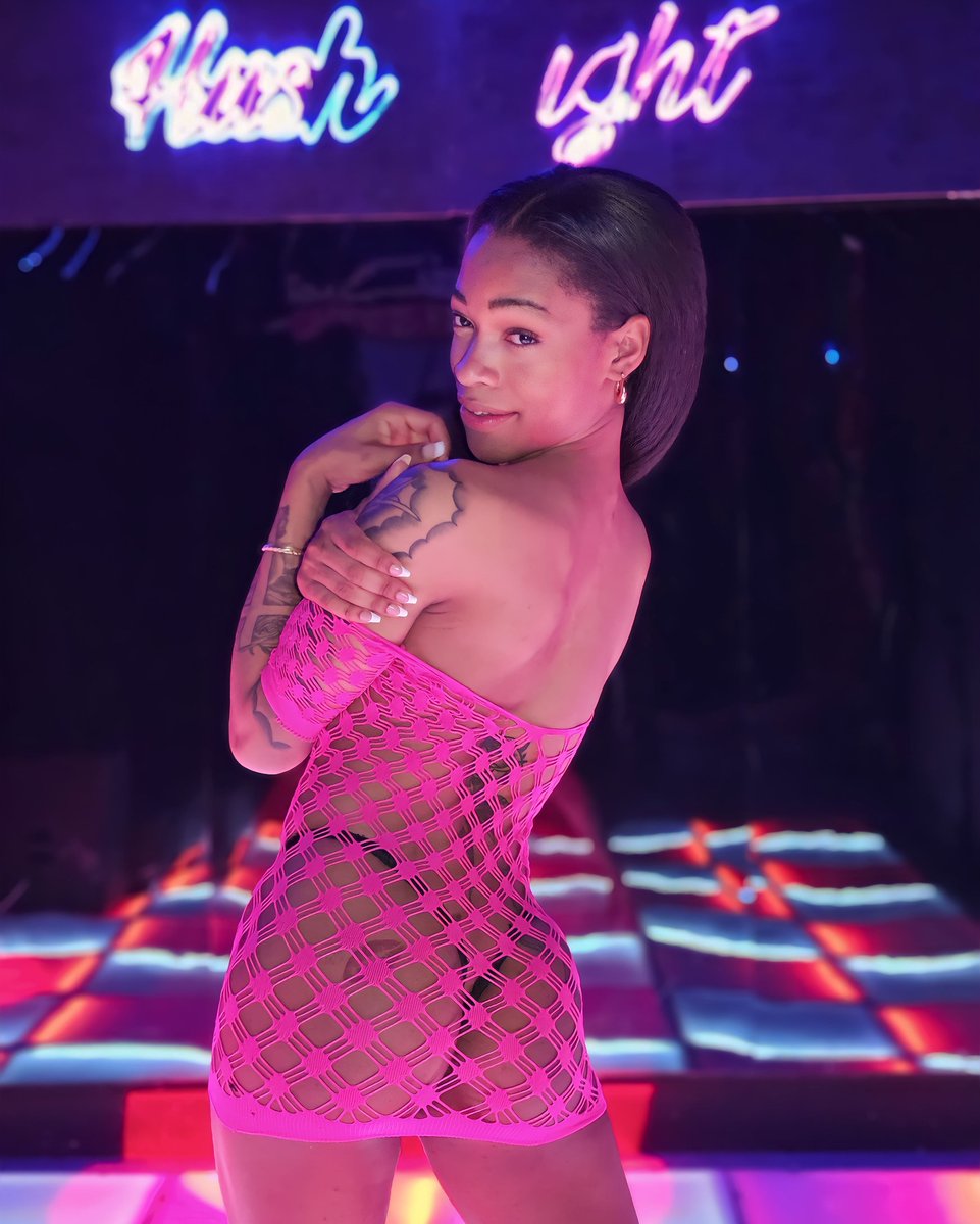 lenoxloveent's tweet photo. The sexy Jordan ππ
https://t.co/bjddqaKfQq
#HUSHNIGHT #atlanta #girlslikeus #transstripper https://t.co/4k1ApaH06m