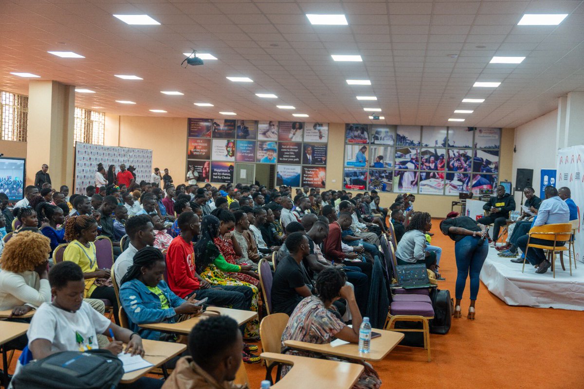 KlaDesignWeek's tweet photo. Day Three of #KDW2023 has been a success!

We appreciate the immense turnout. We appreciate our speakers and the knowledge imparted on today’s attendants. 

Thank you to @LeadTalks and @VUKampala for hosting the impactful conversation on unlocking AI.

#KDW2023 https://t.co/USjAEhJo1B