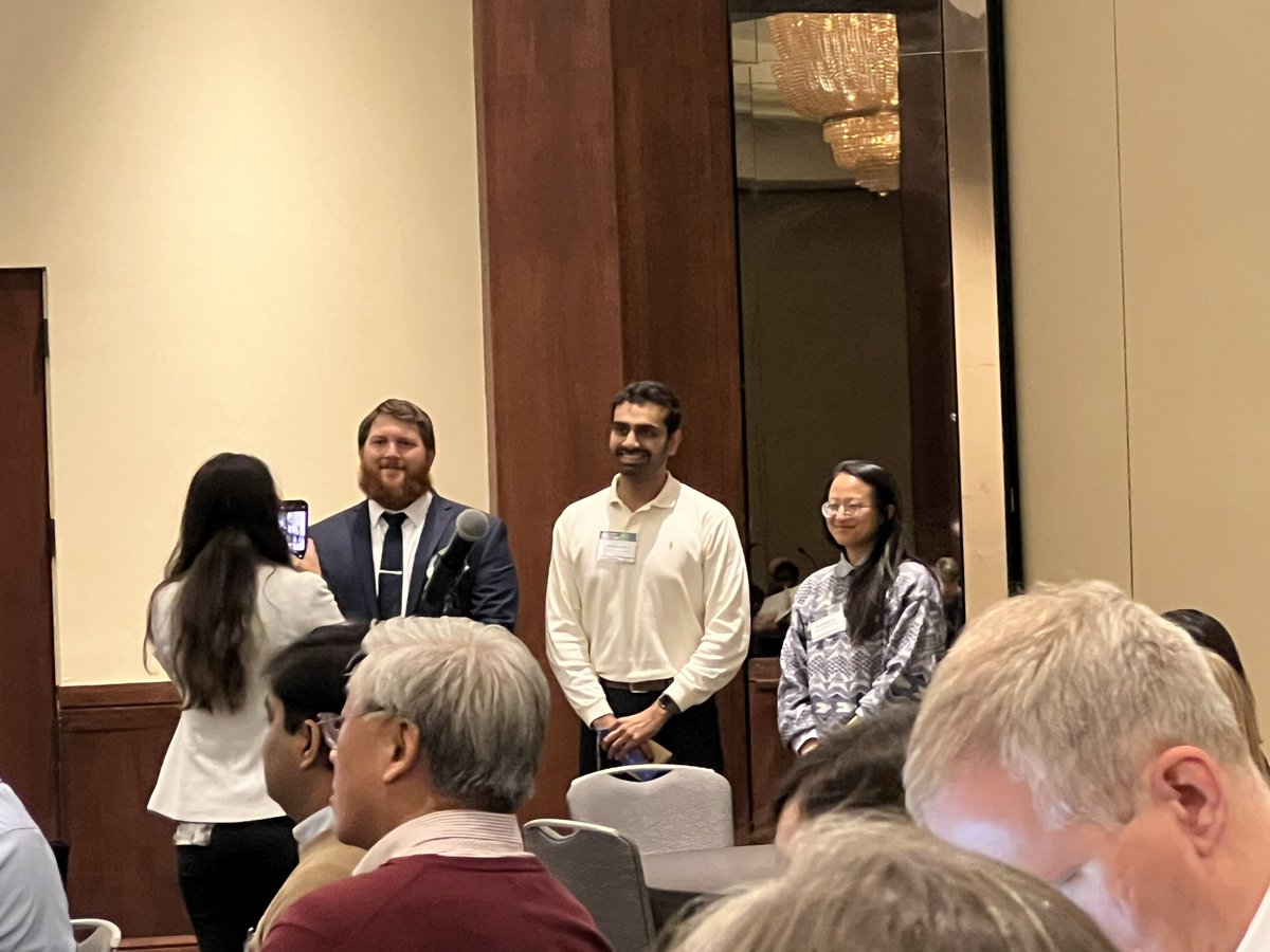 HUGE congratulations to our MSTP student @ajinkyalimkar who was selected as one of the best abstracts at this year’s @CAIRIBU1 annual meeting!! Keep up the great work Ajinkya!