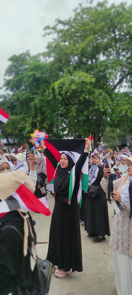 Birruh Biddam Nafdika Ya Aqsa